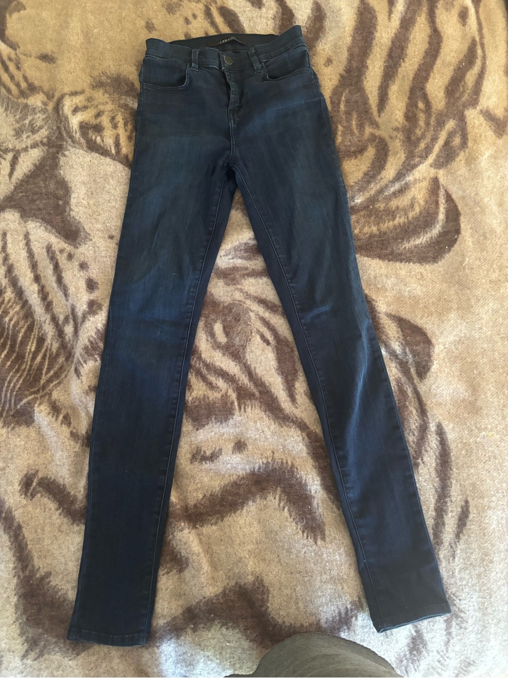 J Brand Women’s Dark Indigo Skinny Jeans